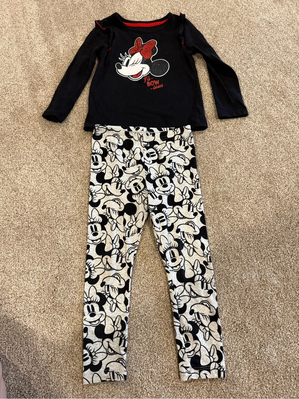 Minnie Mouse 4T Outfit Set